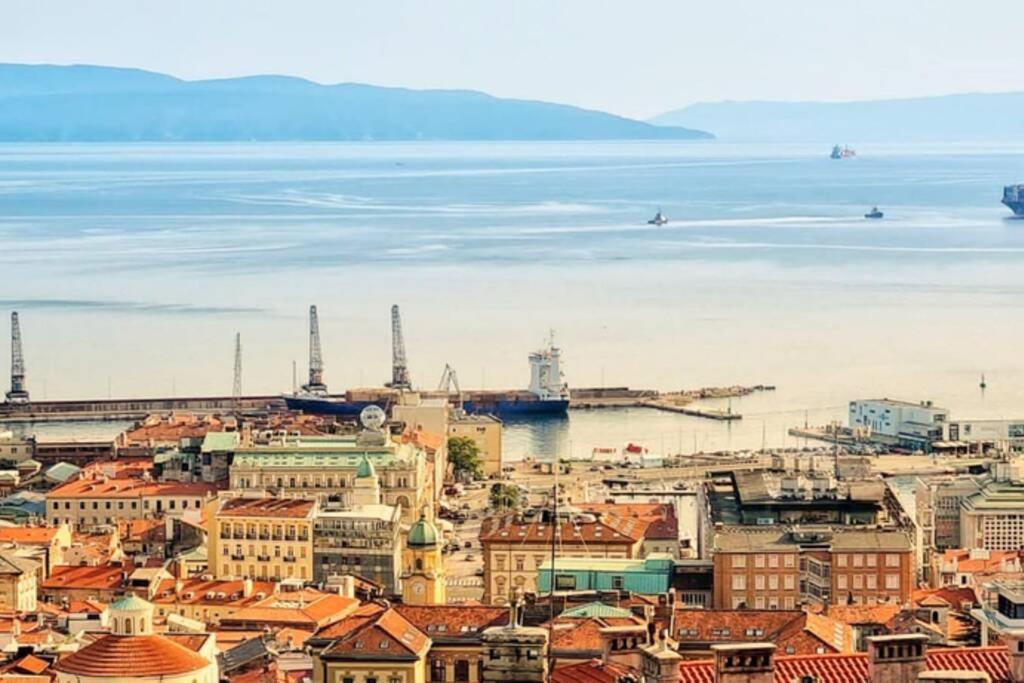 Apartment Lori - Beautiful View Rijeka Eksteriør billede