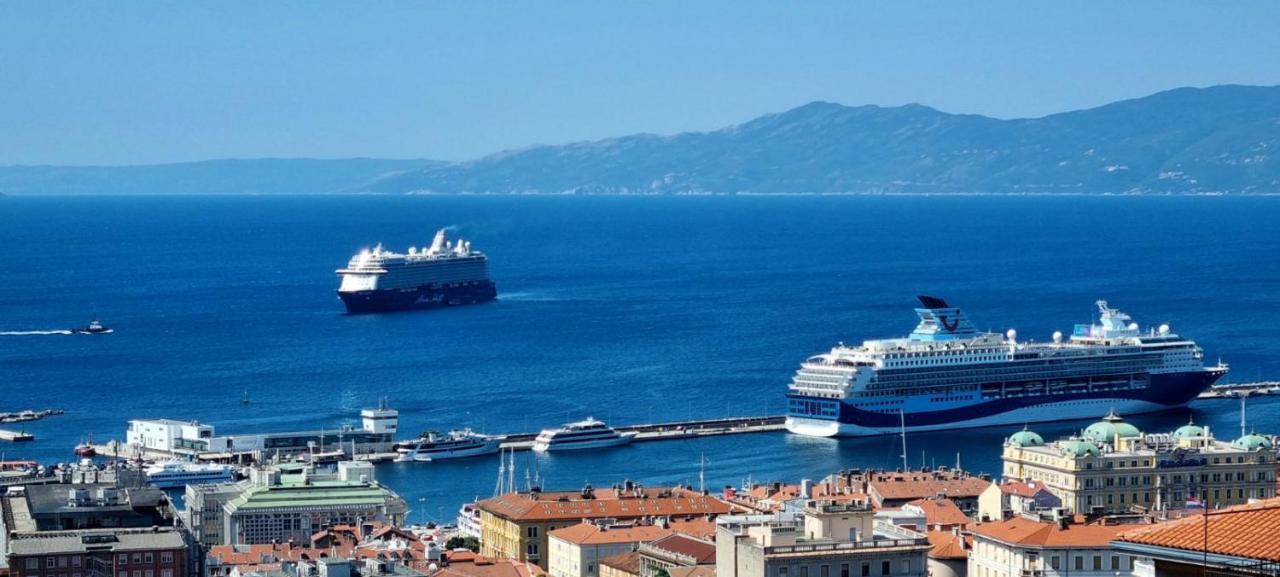 Apartment Lori - Beautiful View Rijeka Eksteriør billede